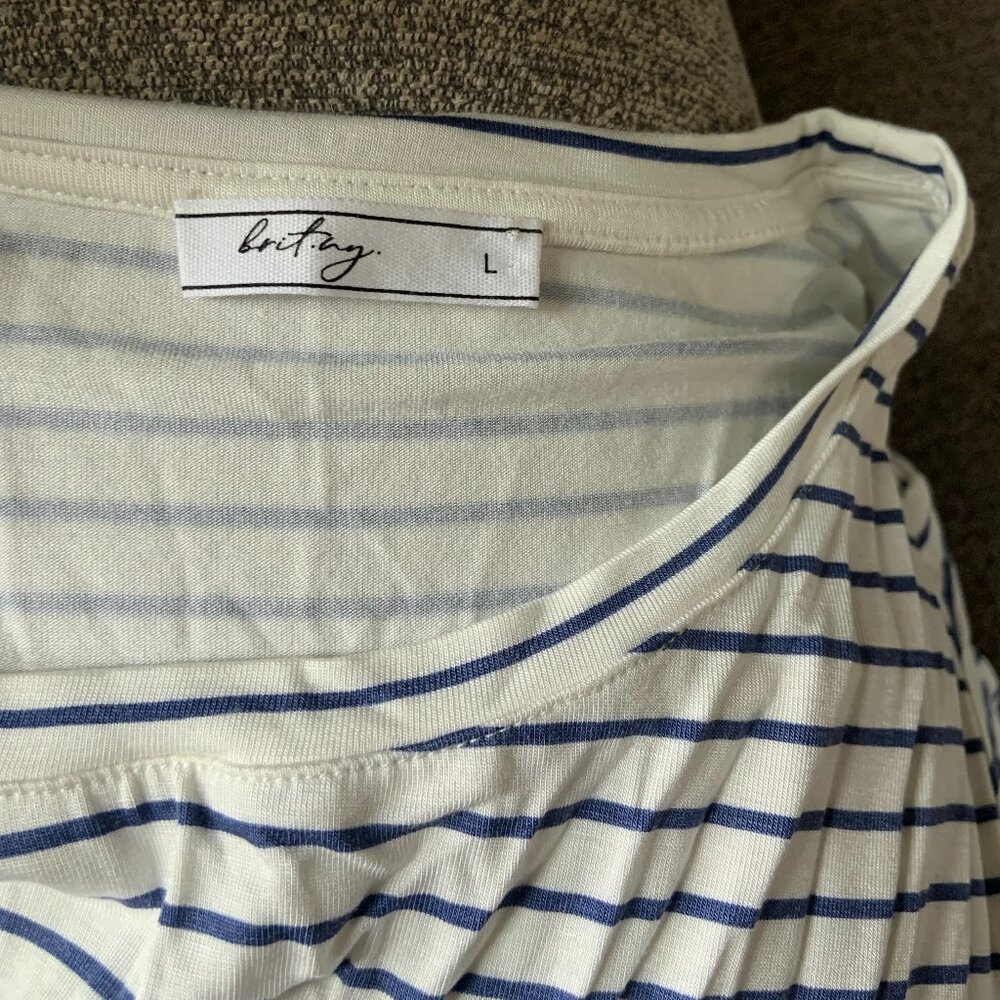 NWOT Britney Women's Navy & White Striped T-Shirt, Size L. - Picture 3 of 6